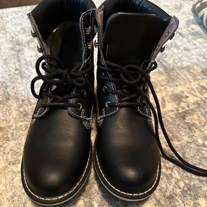Wills Vegan dock boots 38